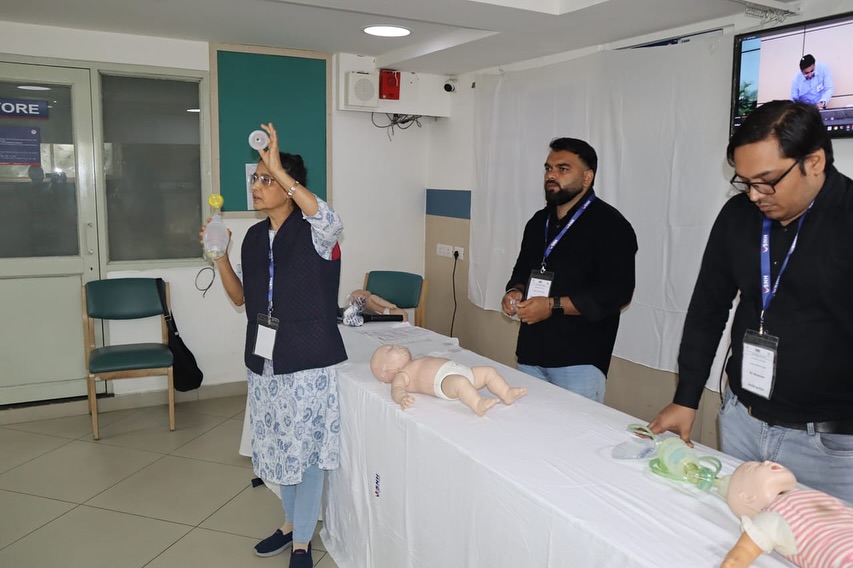 Basic Life Support (BLS-CPR) training session